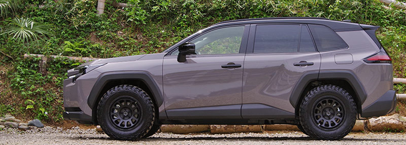 トヨタRAV4 タイヤ ホイール